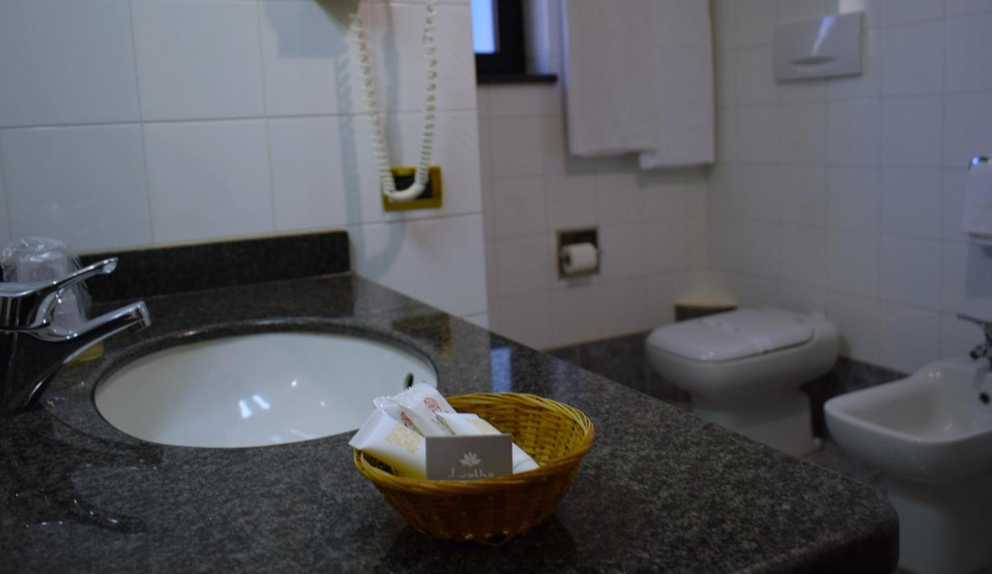 Hotel 90 Capurso المظهر الخارجي الصورة